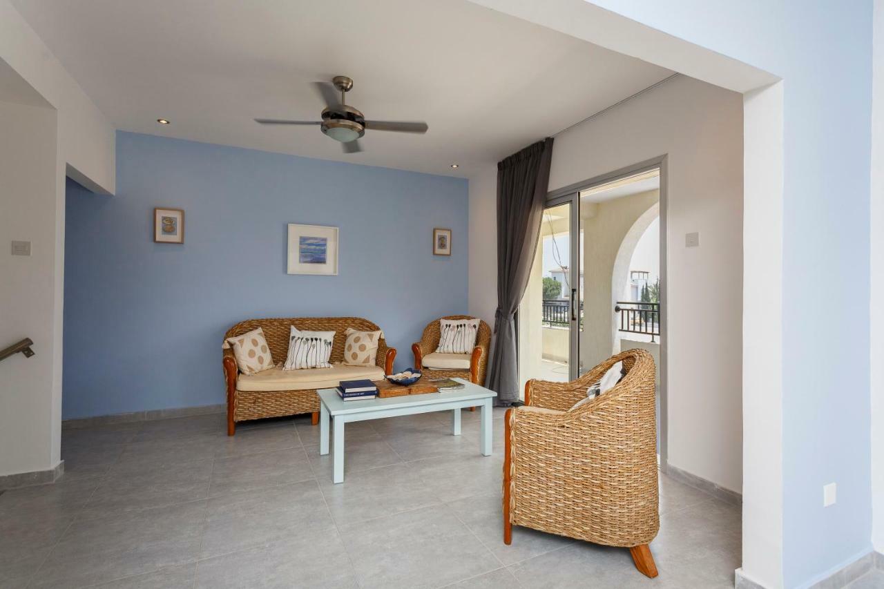 Coral Bay Sea Breeze Apartments - 3 Bedroom Apartment Peja Zewnętrze zdjęcie