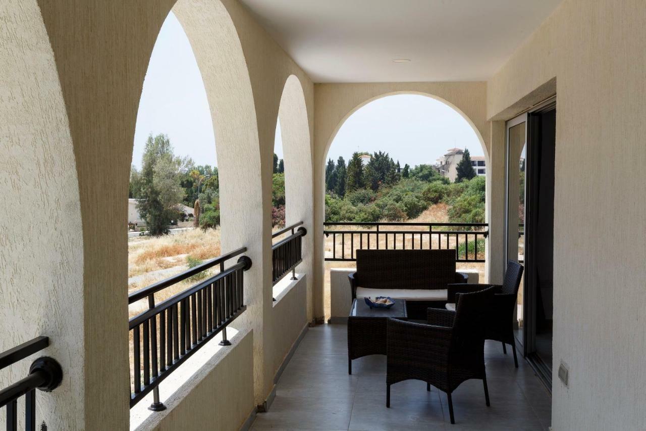 Coral Bay Sea Breeze Apartments - 3 Bedroom Apartment Peja Zewnętrze zdjęcie