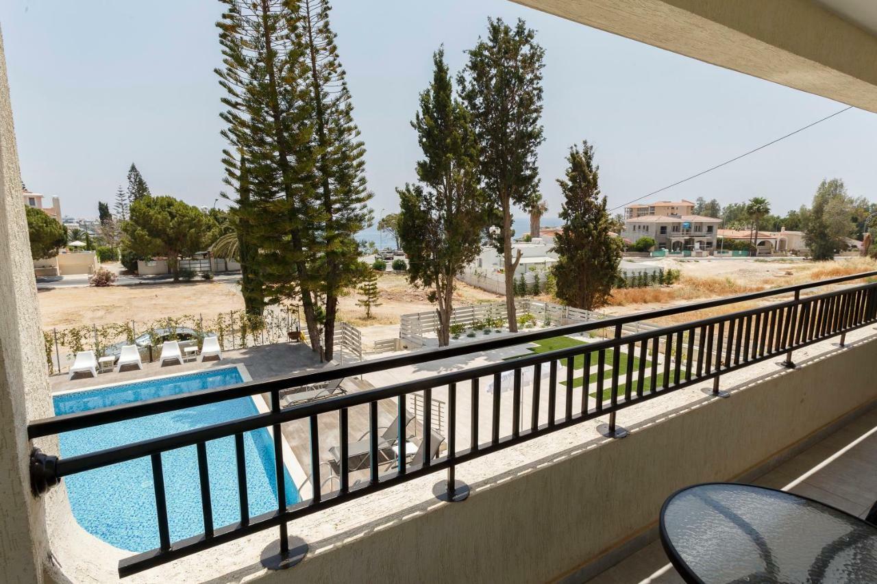 Coral Bay Sea Breeze Apartments - 3 Bedroom Apartment Peja Zewnętrze zdjęcie